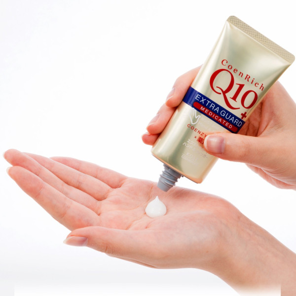 Защитный крем для чувствительной кожи рук с коэнзимом Q10 (KOSÉ CoenRich Medicated Extra Guard