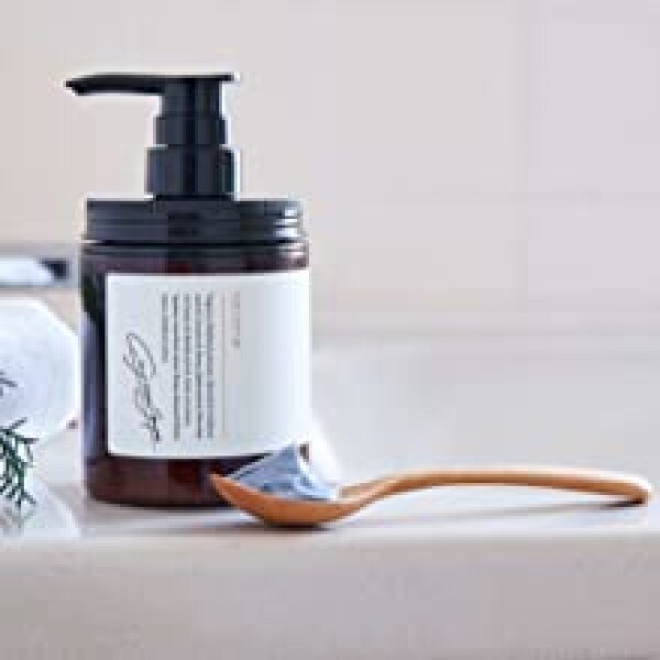 Восстанавливающий крем-шампунь с глиной и растительными экстрактами Hugkumi+ cocone Clay Cream Shampoo