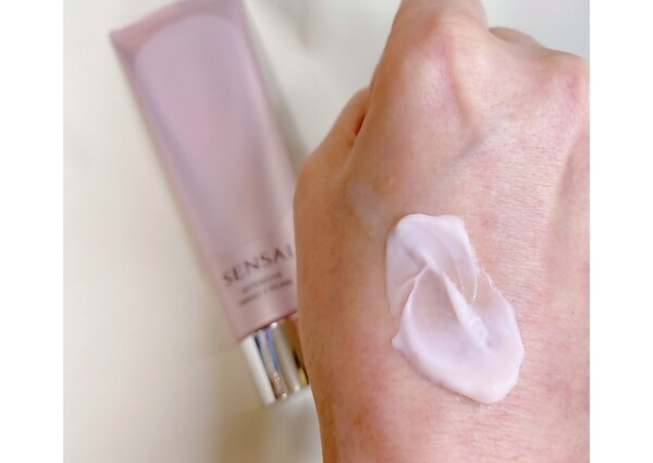 Крем для интенсивного ухода за кожей рук Kanebo Sensai Intensive Hand Cream