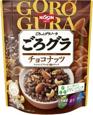 Шоколадная гранола с миндалем, кешью и грецкими орехами Nissin Cisco Gourmet Granola Chocolate Nut