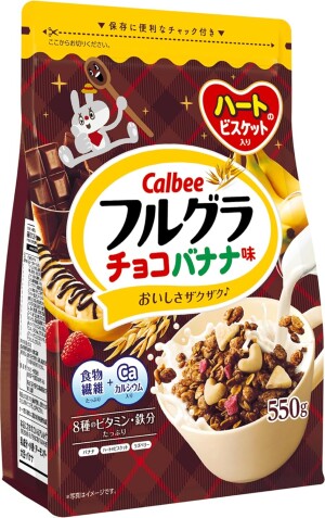Гранола Calbee с шоколадом, фруктами и орехами