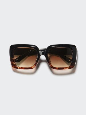 Солнцезащитные очки с крупной квадратной оправой Uniqlo Sunglasses Big Square