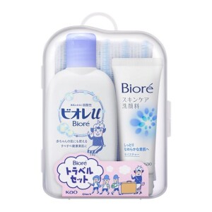 Дорожный набор для ухода за телом и лицом KAO Biore Travel Set