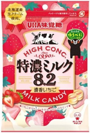 Молочная карамель с насыщенным вкусом клубники UHA TOKUNO MILK 8.2 Strawberry Milk Candy