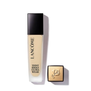 Стойкий тональный крем с матирующим эффектом Lancome Teint Idole Ultra Wear