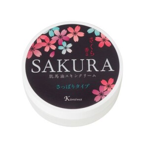 Крем для лица и рук на основе конского масла с ароматом сакуры Kimiwa Skin Horse Oil Sakura
