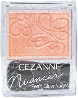 Хайлайтер с эффектом сияния CEZANNE Pearl Glow Nuancer