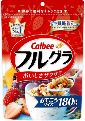 Гранола Calbee с фруктами и орехами
