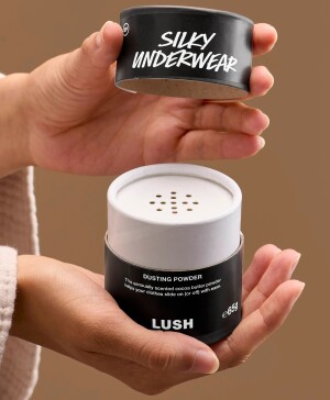 Пудра для тела с маслом какао Lush Silky Underwear Dusting Powder