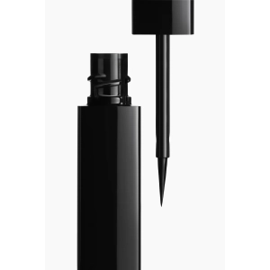 Жидкая подводка с фетровым аппликатором Le Liner de CHANEL