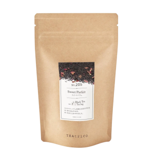 Черный чай с ароматом клубничного парфе и лепестками розы TEA trico Black Tea Sweet Parfait